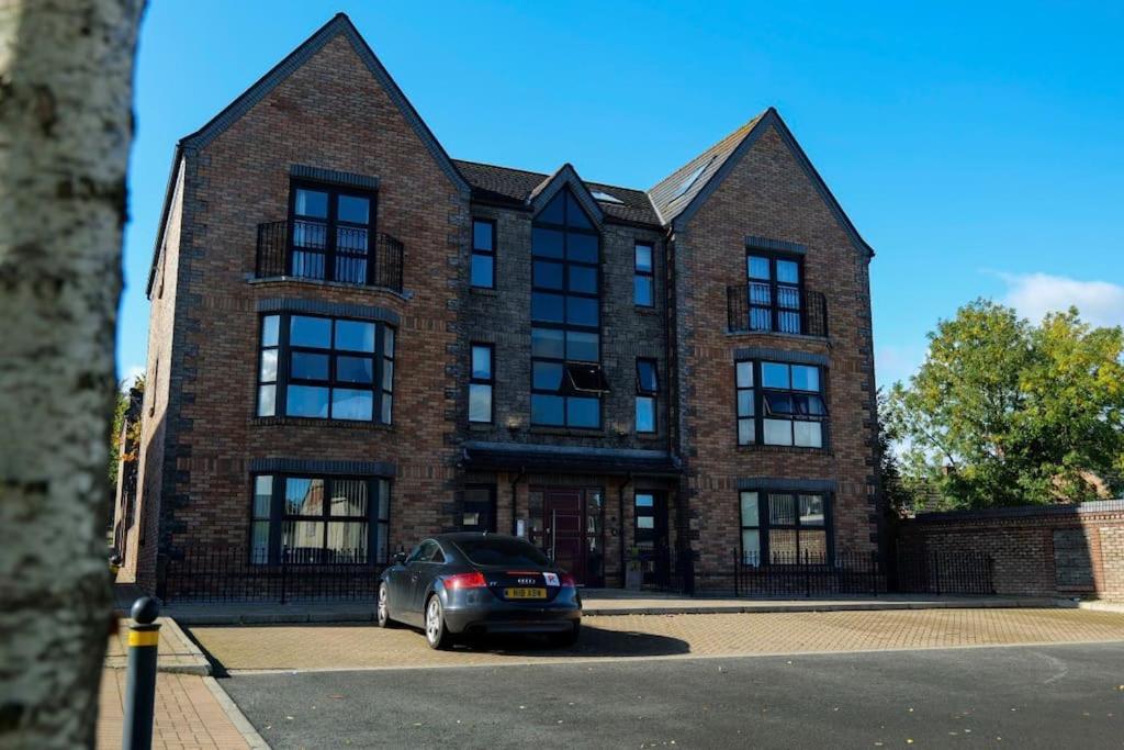 Luxury Town Centre Apartment クックスタウン エクステリア 写真